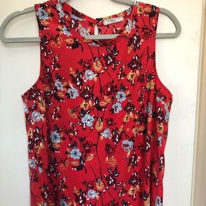 Red Abercrombie & Fitch top - Small